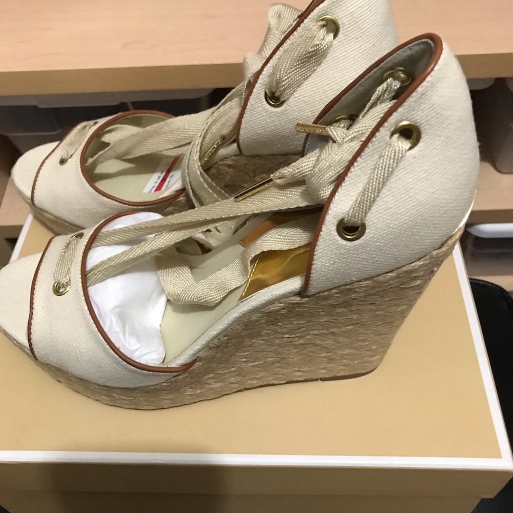 Michael Kors Firm price